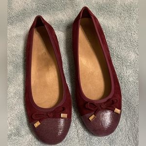 NWOB Vionic Minna ballet flats size 7